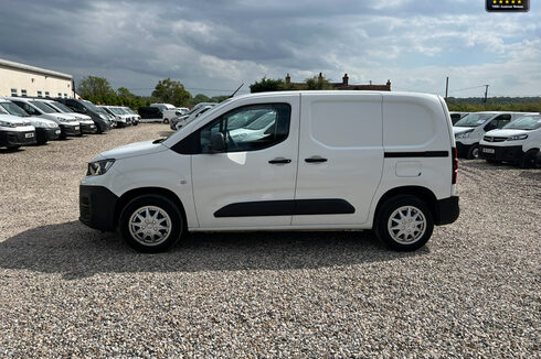 Peugeot Partner SWB L1H1 Low Roof Bluehdi Professional EURO 6 NO VAT