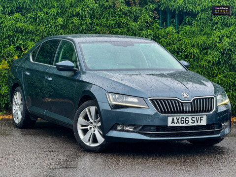 Skoda Superb 1.4 TSI ACT SE L Executive Hatchback 5dr Petrol AUTO DSG Euro 6 (150 ps) 31