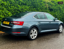 Skoda Superb 1.4 TSI ACT SE L Executive Hatchback 5dr Petrol AUTO DSG Euro 6 (150 ps) 3