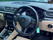 Skoda Superb 1.4 TSI ACT SE L Executive Hatchback 5dr Petrol AUTO DSG Euro 6 (150 ps) 11