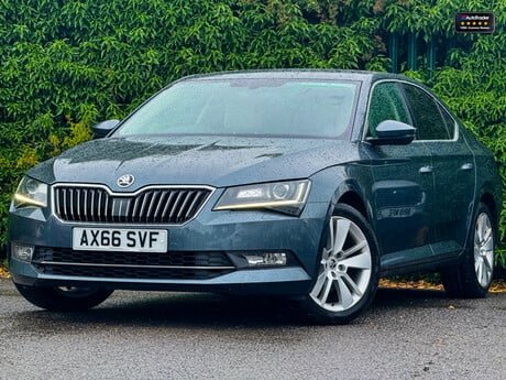 Skoda Superb 1.4 TSI ACT SE L Executive Hatchback 5dr Petrol AUTO DSG Euro 6 (150 ps)