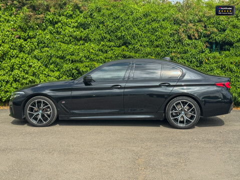 BMW 5 Series 520i MHT M Sport Saloon 4dr Petrol Hybrid Steptronic Euro 6 (s/s) (184 ps) 39