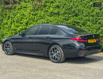 BMW 5 Series 520i MHT M Sport Saloon 4dr Petrol Hybrid Steptronic Euro 6 (s/s) (184 ps) 6