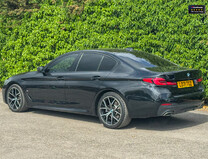 BMW 5 Series 520i MHT M Sport Saloon 4dr Petrol Hybrid Steptronic Euro 6 (s/s) (184 ps) 40