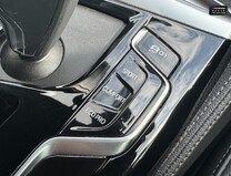 BMW 5 Series 520i MHT M Sport Saloon 4dr Petrol Hybrid Steptronic Euro 6 (s/s) (184 ps) 31