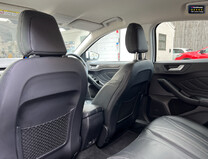 Ford Focus 1.5 EcoBlue Vignale Hatchback 5dr Diesel Auto Euro 6 (s/s) (120 ps)[Tadley] 15