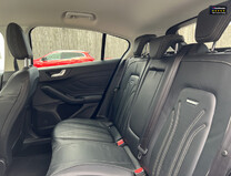 Ford Focus 1.5 EcoBlue Vignale Hatchback 5dr Diesel Auto Euro 6 (s/s) (120 ps)[Tadley] 16