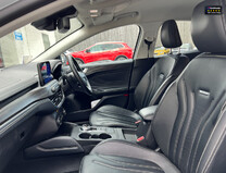 Ford Focus 1.5 EcoBlue Vignale Hatchback 5dr Diesel Auto Euro 6 (s/s) (120 ps)[Tadley] 17