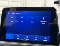 Ford Focus 1.5 EcoBlue Vignale Hatchback 5dr Diesel Auto Euro 6 (s/s) (120 ps)[Tadley] 34