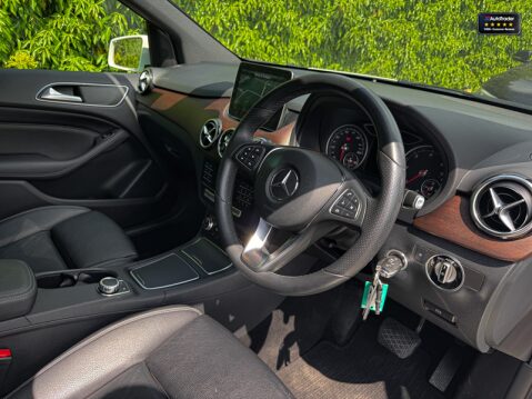 Mercedes-Benz B Class 1.5 B180d Exclusive Edition MPV 5dr Diesel 7G-DCT Euro 6 (s/s) (109 ps) 12