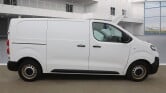 Vauxhall Vivaro SWB L1H1 Low Roof F3100 Dynamic Air Con Sensors EURO 6 5