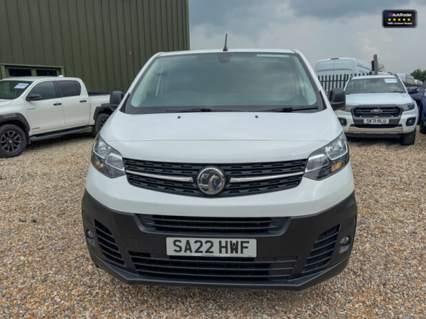 Vauxhall Vivaro SWB L1H1 Low Roof F3100 Dynamic Air Con Sensors EURO 6 3
