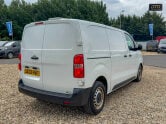 Vauxhall Vivaro SWB L1H1 Low Roof F3100 Dynamic Air Con Sensors EURO 6 6