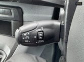 Vauxhall Vivaro SWB L1H1 Low Roof F3100 Dynamic Air Con Sensors EURO 6 19