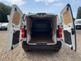Vauxhall Vivaro SWB L1H1 Low Roof F3100 Dynamic Air Con Sensors EURO 6 8