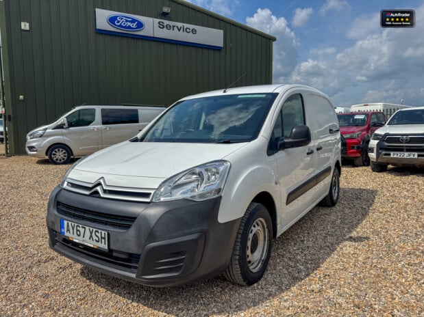 Citroen Berlingo SWB L1H1 [SOLD CM] Low Roof 625 Cruise Control EURO 6 NO VAT 2