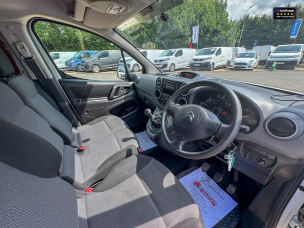 Citroen Berlingo SWB L1H1 [SOLD CM] Low Roof 625 Cruise Control EURO 6 NO VAT 15