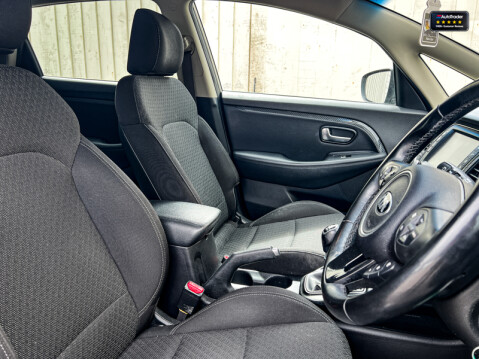 Kia Carens 1.6 GDi 2 MPV 5dr Petrol Manual Euro 6 (s/s) (133 bhp)[Tadley] 16