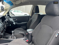 Kia Carens 1.6 GDi 2 MPV 5dr Petrol Manual Euro 6 (s/s) (133 bhp)[Tadley] 15