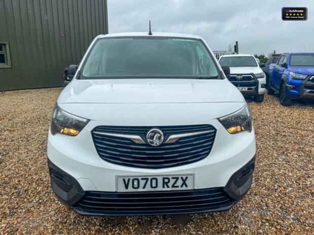 Vauxhall Combo LWB L2H1 2300 (SOLD CM) Dynamic Air Con Sensors EURO 6 NO VAT 3