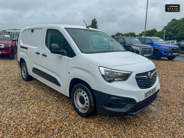 Vauxhall Combo LWB L2H1 2300 (SOLD CM) Dynamic Air Con Sensors EURO 6 NO VAT 4