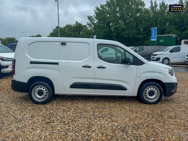 Vauxhall Combo LWB L2H1 2300 (SOLD CM) Dynamic Air Con Sensors EURO 6 NO VAT 5