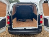 Vauxhall Combo LWB L2H1 2300 (SOLD CM) Dynamic Air Con Sensors EURO 6 NO VAT 8