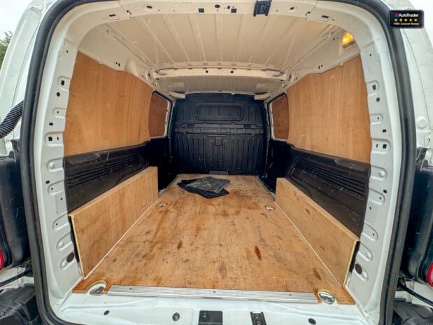 Vauxhall Combo LWB L2H1 2300 (SOLD CM) Dynamic Air Con Sensors EURO 6 NO VAT 9