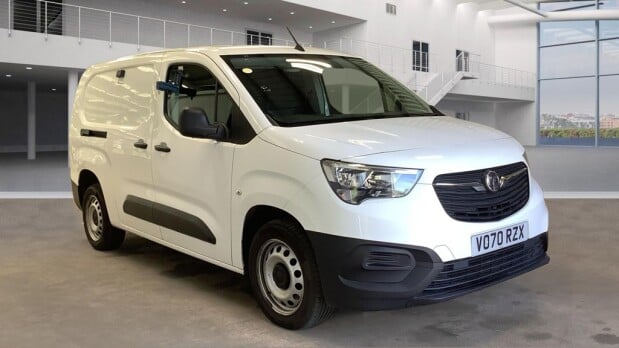 Vauxhall Combo LWB L2H1 2300 Dynamic Air Con Sensors EURO 6 NO VAT 2