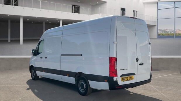 Mercedes-Benz Sprinter LWB L3H2 [SOLD MM] High Roof 315 Cdi Progressive RWD Carplay EURO 6 3