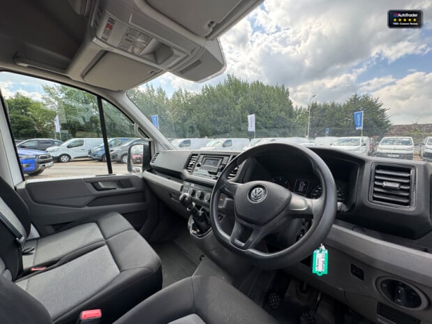 Volkswagen Crafter AIR CON! MWB L2H2 High Roof Cr35 Tdi Startline AIR CON! EURO 6 15