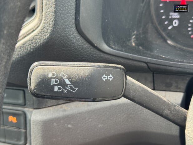 Volkswagen Crafter AIR CON! MWB L2H2 High Roof Cr35 Tdi Startline AIR CON! EURO 6 18