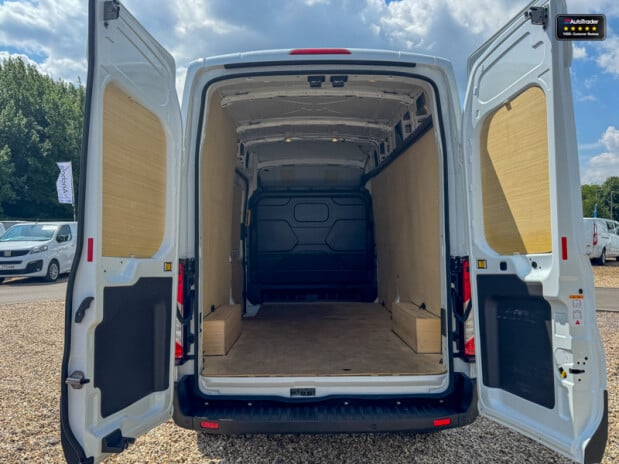 Ford Transit LWB L3H3 High Roof 350 Leader + Ford Assitance Fleet EURO 6 8