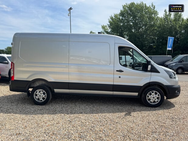 Ford Transit LWB L3H2 Medium Roof 350 Trend Ecoblue Air Con Cruise EURO 6 5