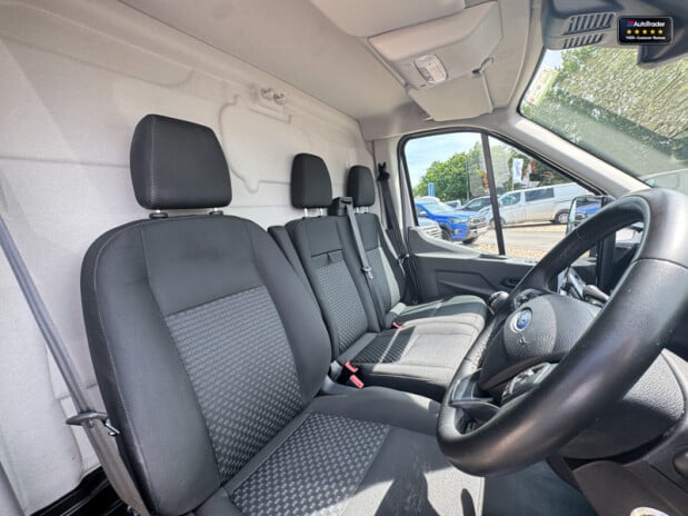 Ford Transit LWB L3H2 Medium Roof 350 Trend Ecoblue Air Con Cruise EURO 6 14