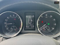 Skoda Yeti Outdoor 2.0 TDI Laurin & Klement Outdoor 5dr Diesel DSG 4WD Euro 6 (s/s) (150 ps) 17