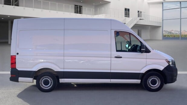 Volkswagen Crafter MWB L2 High Roof Cr35 Tdi Trendline Air Con Sensors EURO 6 5