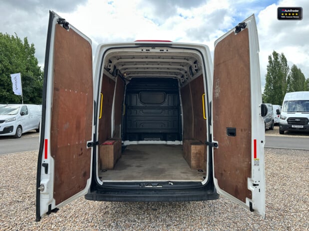 Volkswagen Crafter MWB L2 High [SOLD MM] Roof Cr35 Tdi Trendline Air Con Sensors EURO 6 8