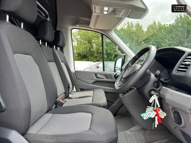 Volkswagen Crafter MWB L2 High [SOLD MM] Roof Cr35 Tdi Trendline Air Con Sensors EURO 6 14