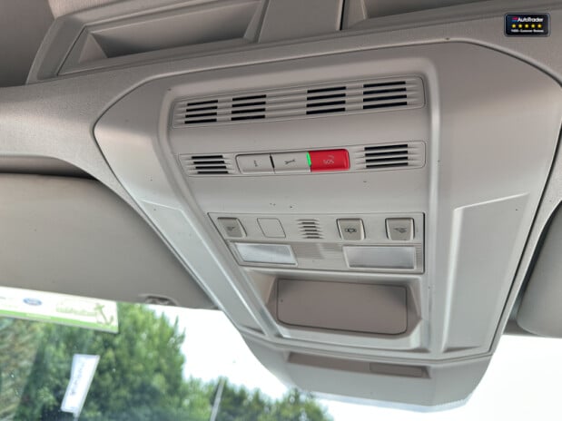 Volkswagen Crafter MWB L2 High [SOLD MM] Roof Cr35 Tdi Trendline Air Con Sensors EURO 6 20