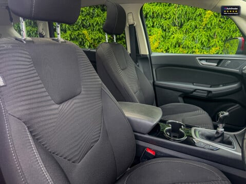 Ford S-Max 2.0 TDCi Zetec MPV 5dr Diesel Manual Euro 6 (s/s) (150 ps) 13