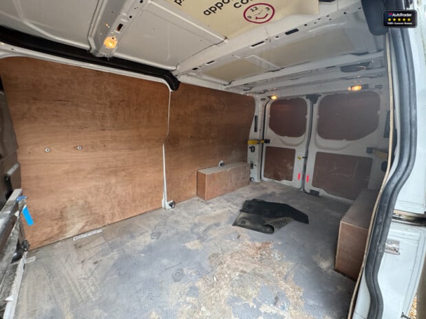 Ford Transit Custom LWB L2H1 (SOLD CR) Low Roof Parking Sensors EURO 6 11
