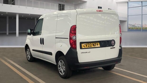 Fiat Doblo SWB L1H1 Low Roof 16V Tecnico Multijet Ii Air Con Nav EURO 6 3