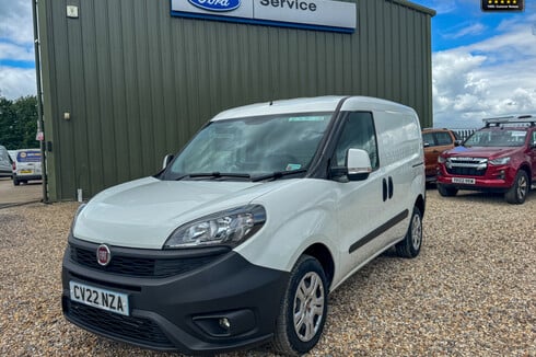 Fiat Doblo SWB L1H1 Low Roof 16V Tecnico Multijet Ii Air Con Nav EURO 6