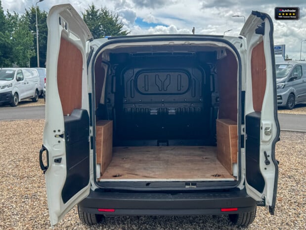 Fiat Doblo SWB L1H1 Low Roof 16V Tecnico Multijet Ii Air Con 8