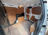 Ford Transit Courier SWB L1H1 Low Roof Base Side Door Bluetooth EURO 6 11