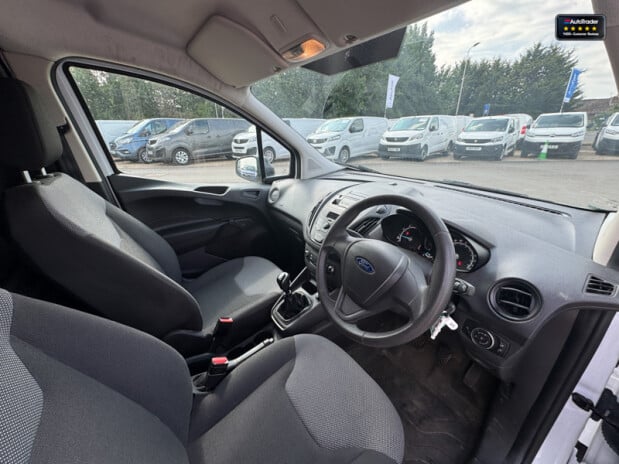 Ford Transit Courier SWB L1H1 Low Roof Base Side Door Bluetooth EURO 6 15