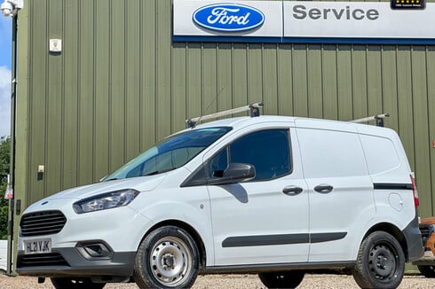 Ford Transit Courier SWB L1H1 Low Roof Base Side Door Bluetooth EURO 6