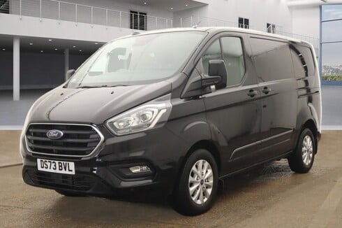 Ford Transit Custom SWB L1H1 Low Roof 300 Limited Alloys Air Con Cam Sensors EURO 6