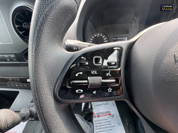 Mercedes-Benz Sprinter LWB L3H2 Medium Roof 315 Cdi Premium 150ps Cruise Sensors EURO 6 17